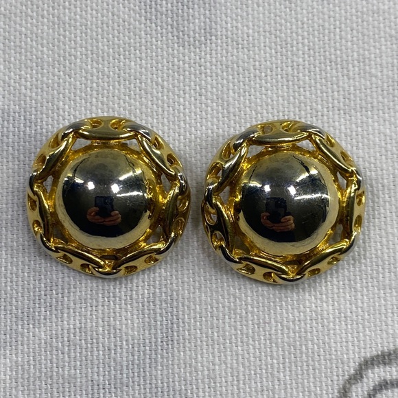 VTG.‎ PAOLO GUCCI GOLD TONE CLIP ON EARRINGS